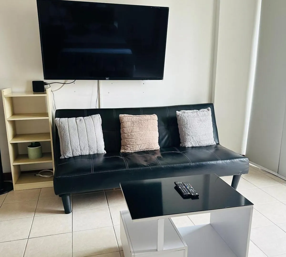 Apartamento 5 Minuto Parque Del Poblado Caminando Medellin Apartment
