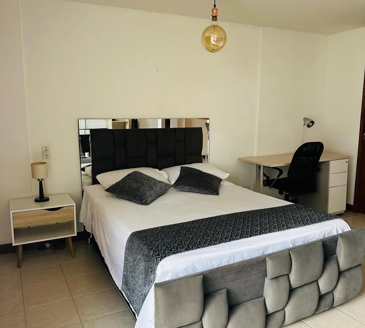 Lägenhet Apartamento 5 Minuto Parque Del Poblado Caminando Medellín Colombia
