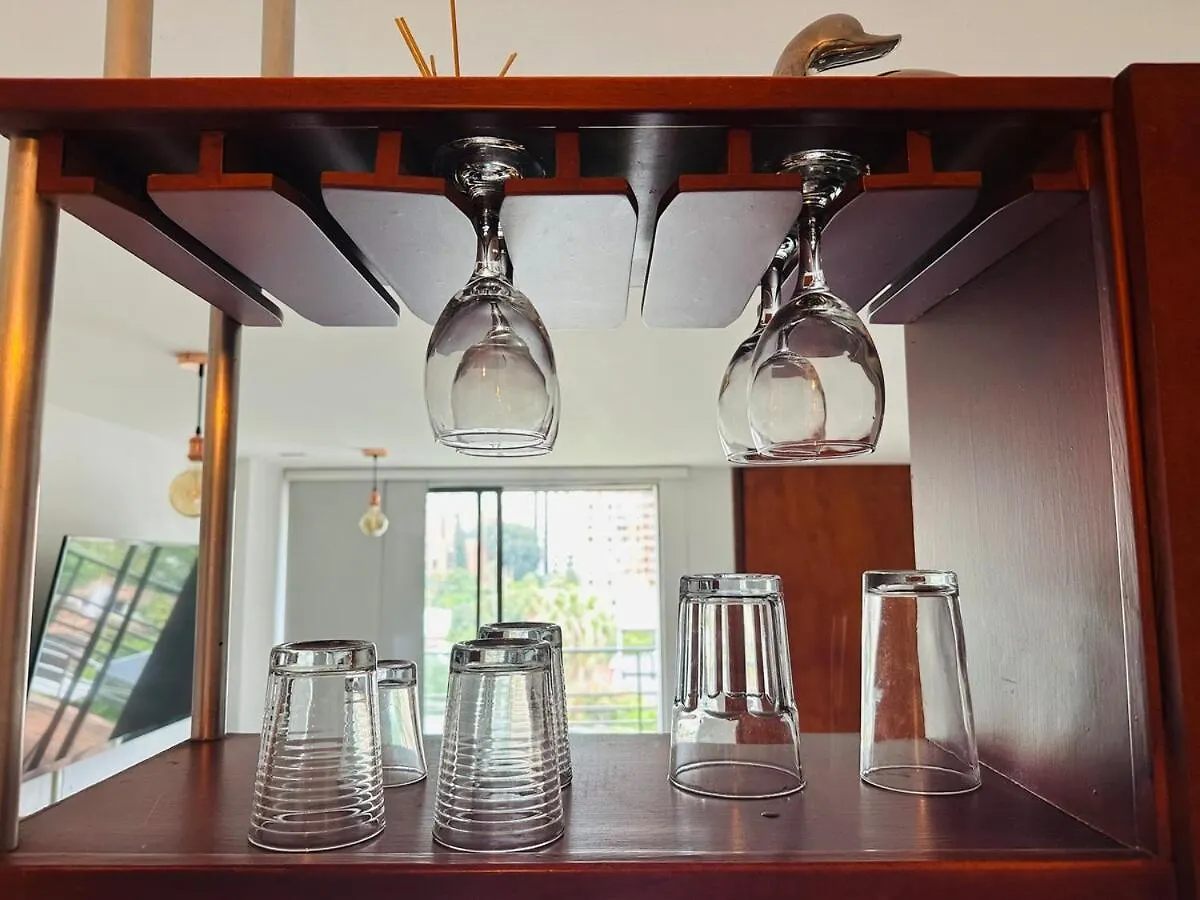 Apartamento 5 Minuto Parque Del Poblado Caminando Medellin Apartment