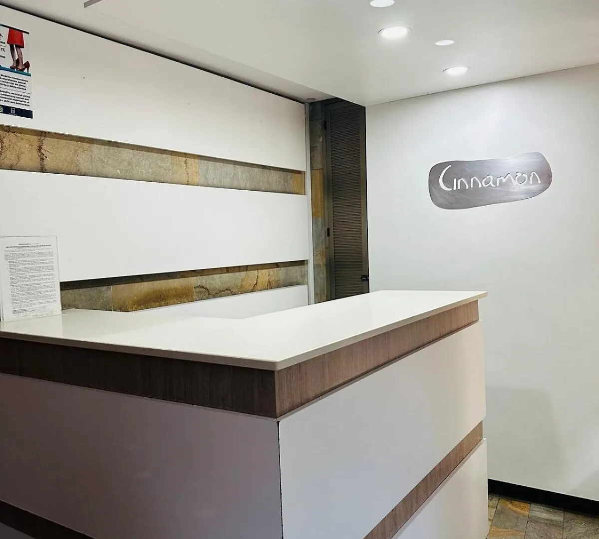 Apartamento 5 Minuto Parque Del Poblado Caminando Medellin